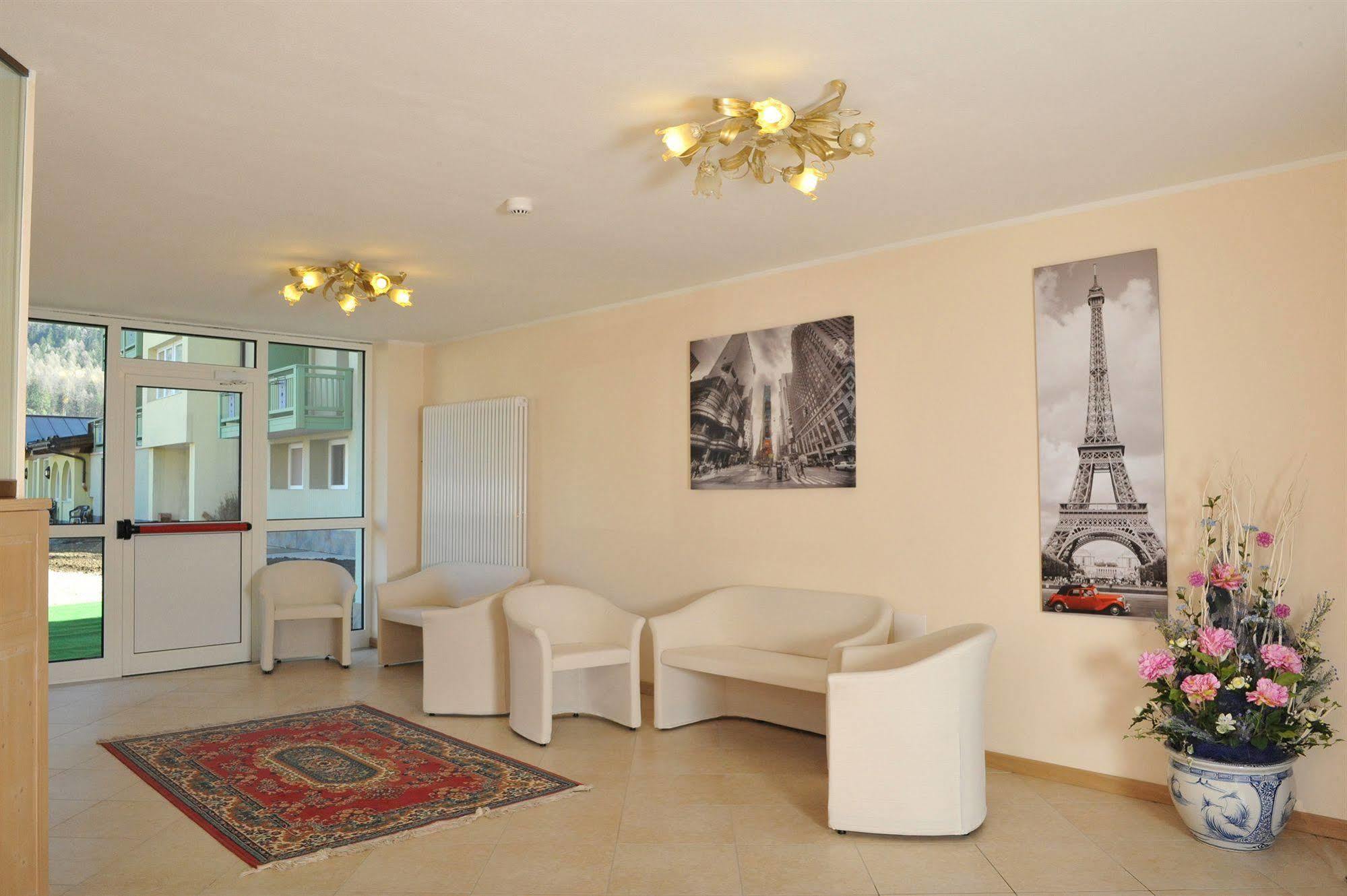 Hotel Maria Monclassico Buitenkant foto